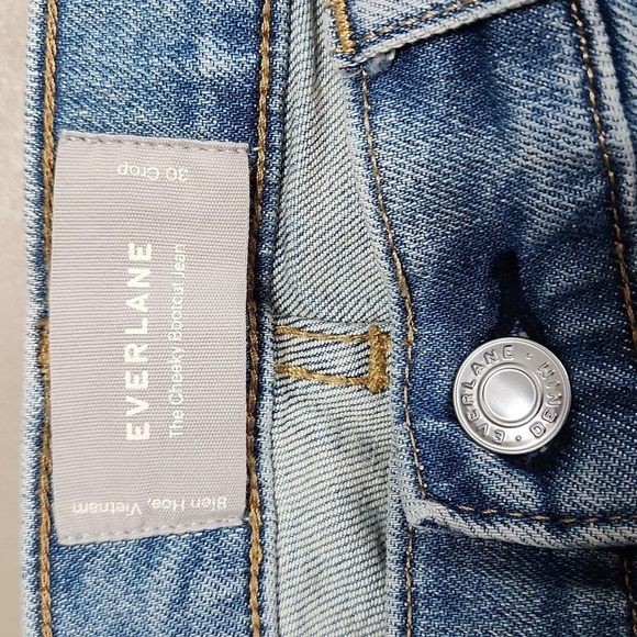 Everlane The Cheeky Bootcut Cropped Jean - Picture 7 of 9